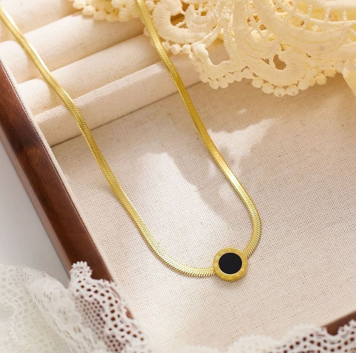 Eternal Glow Circle Necklace