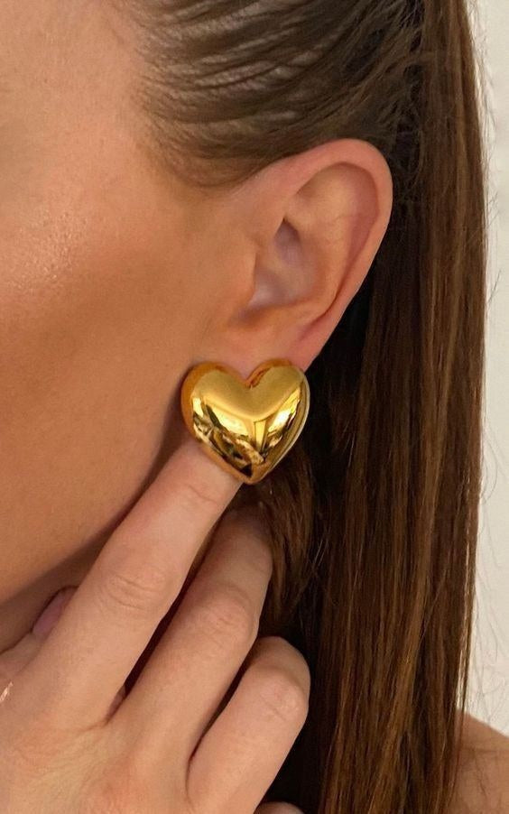 Golden Bliss Heart Stud