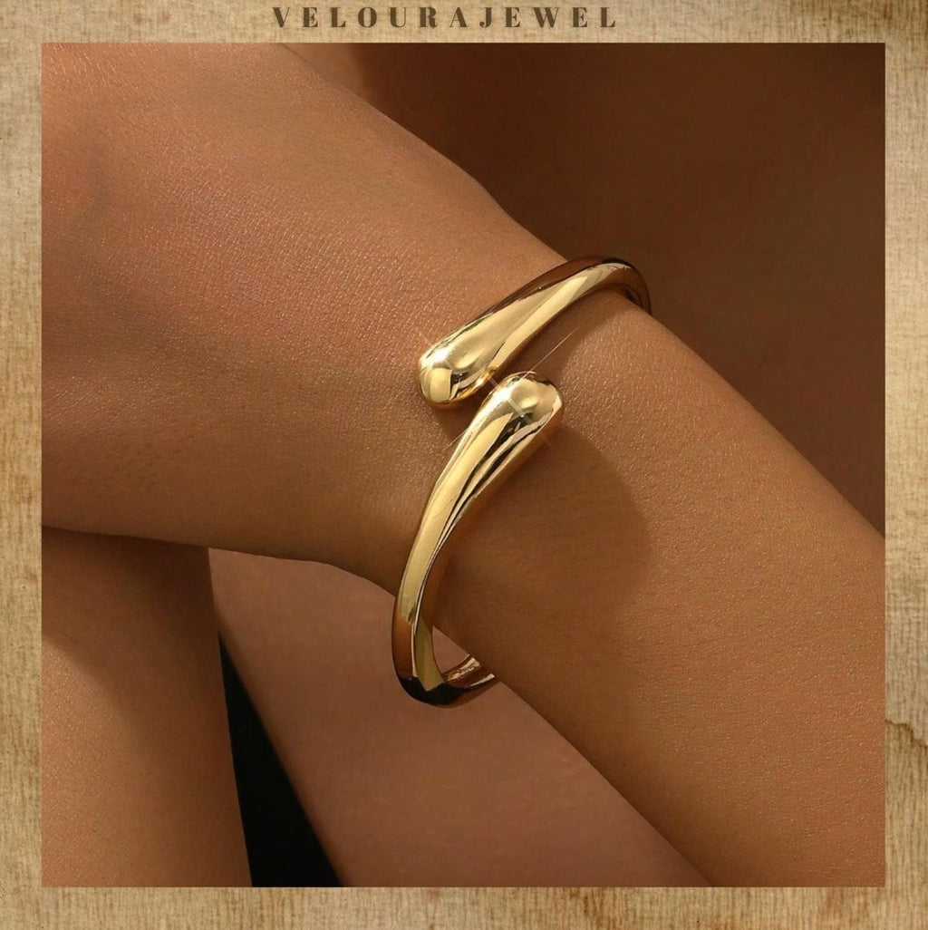 Sculpted Gold Kada & Ring Set